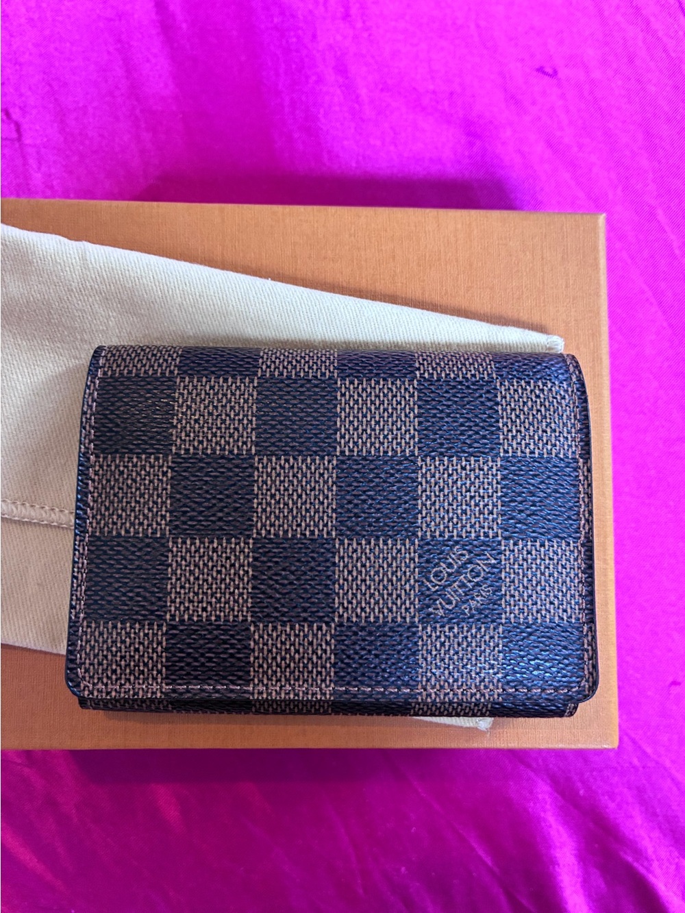 Louis Vuitton Damier Card Holder
